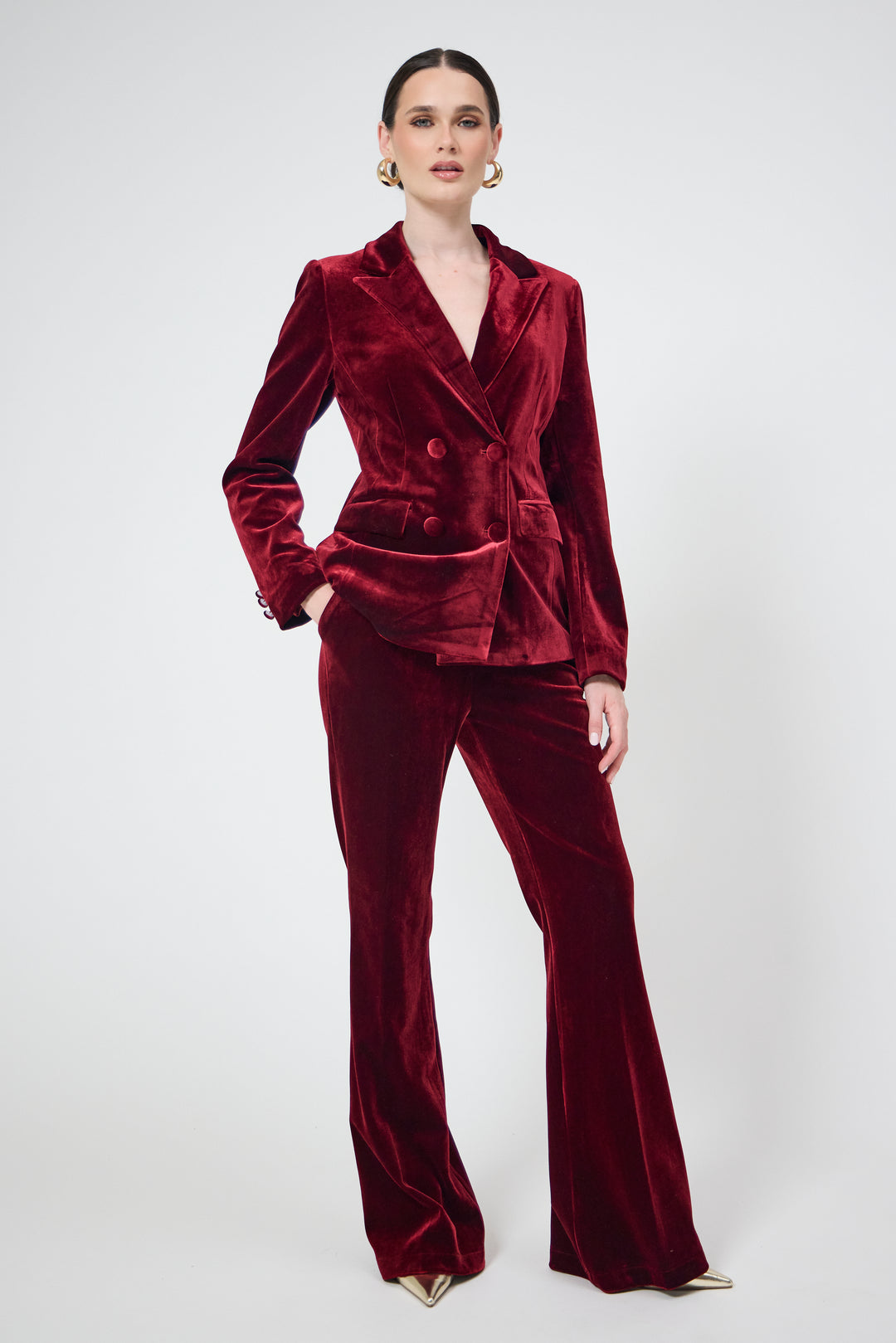 Evara – Burgundy Velvet Blazer & Trouser Suit