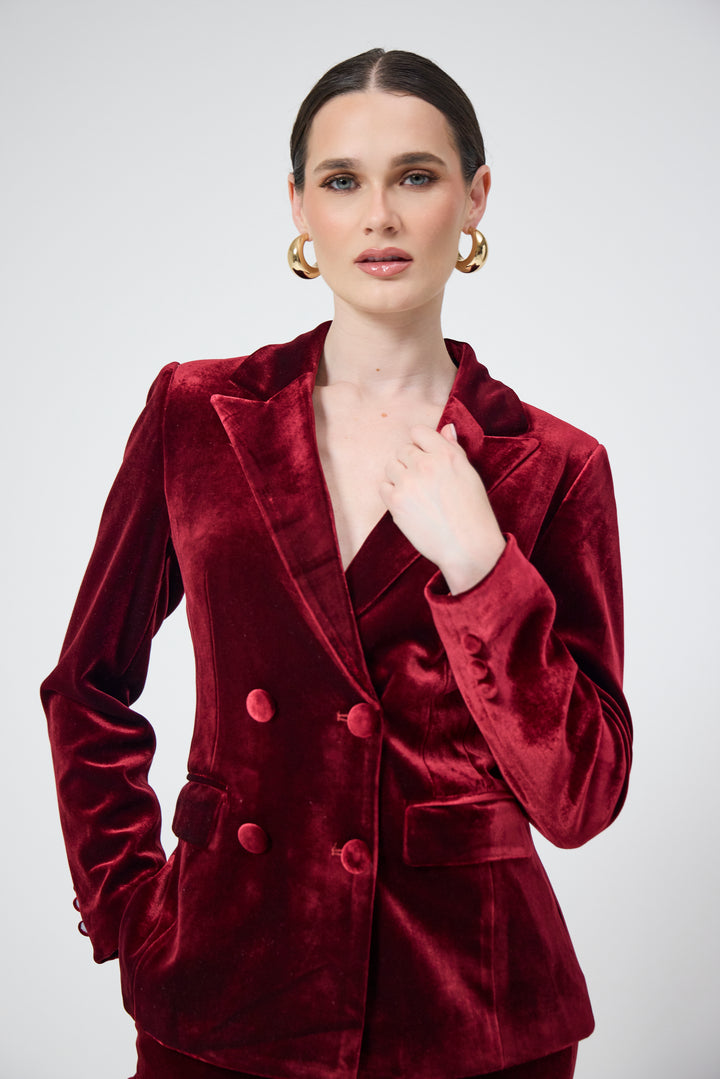 Evara – Burgundy Velvet Blazer & Trouser Suit