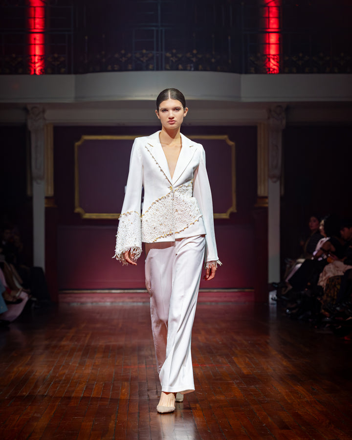 Riselienne - White 2-Piece Blazer Suit