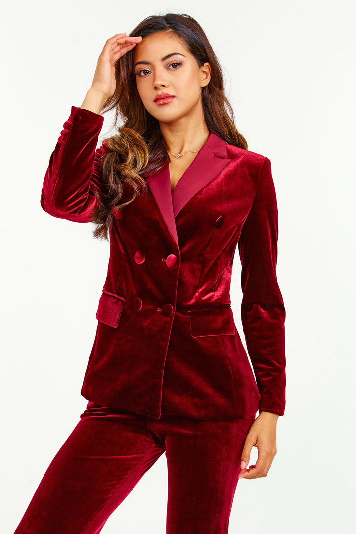 Evara – Burgundy Velvet Blazer & Trouser Suit