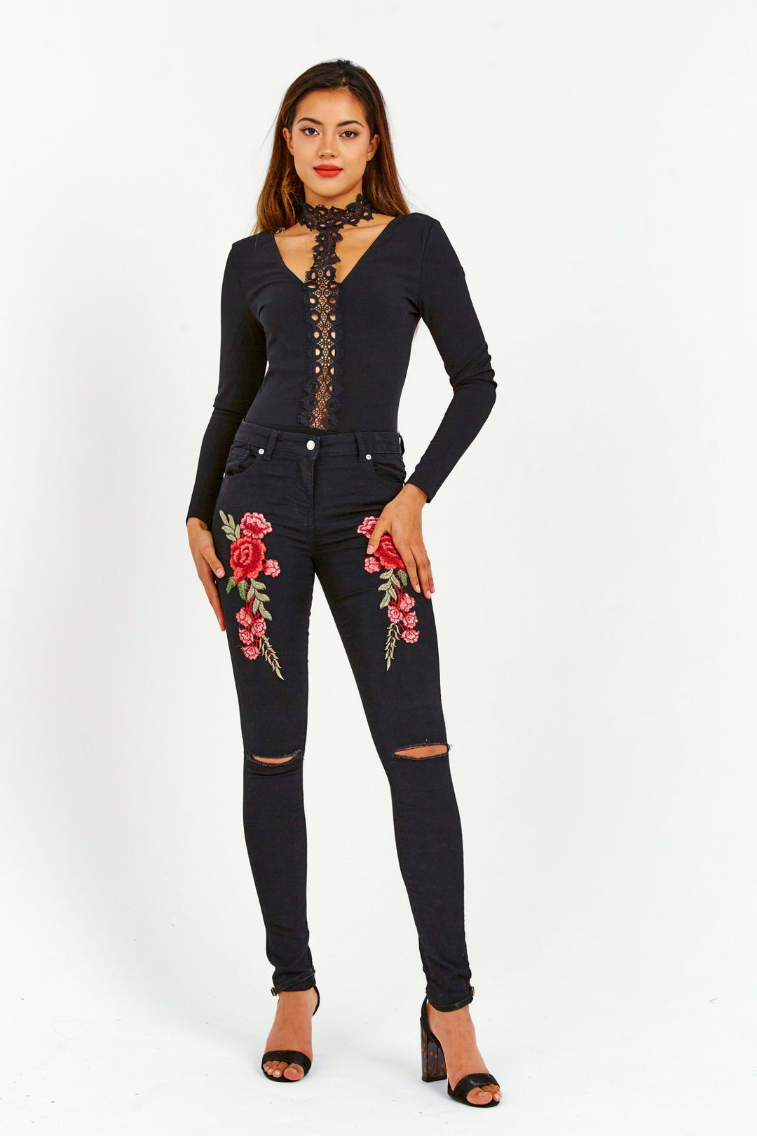 Floral Embroidered Ripped Jeans
