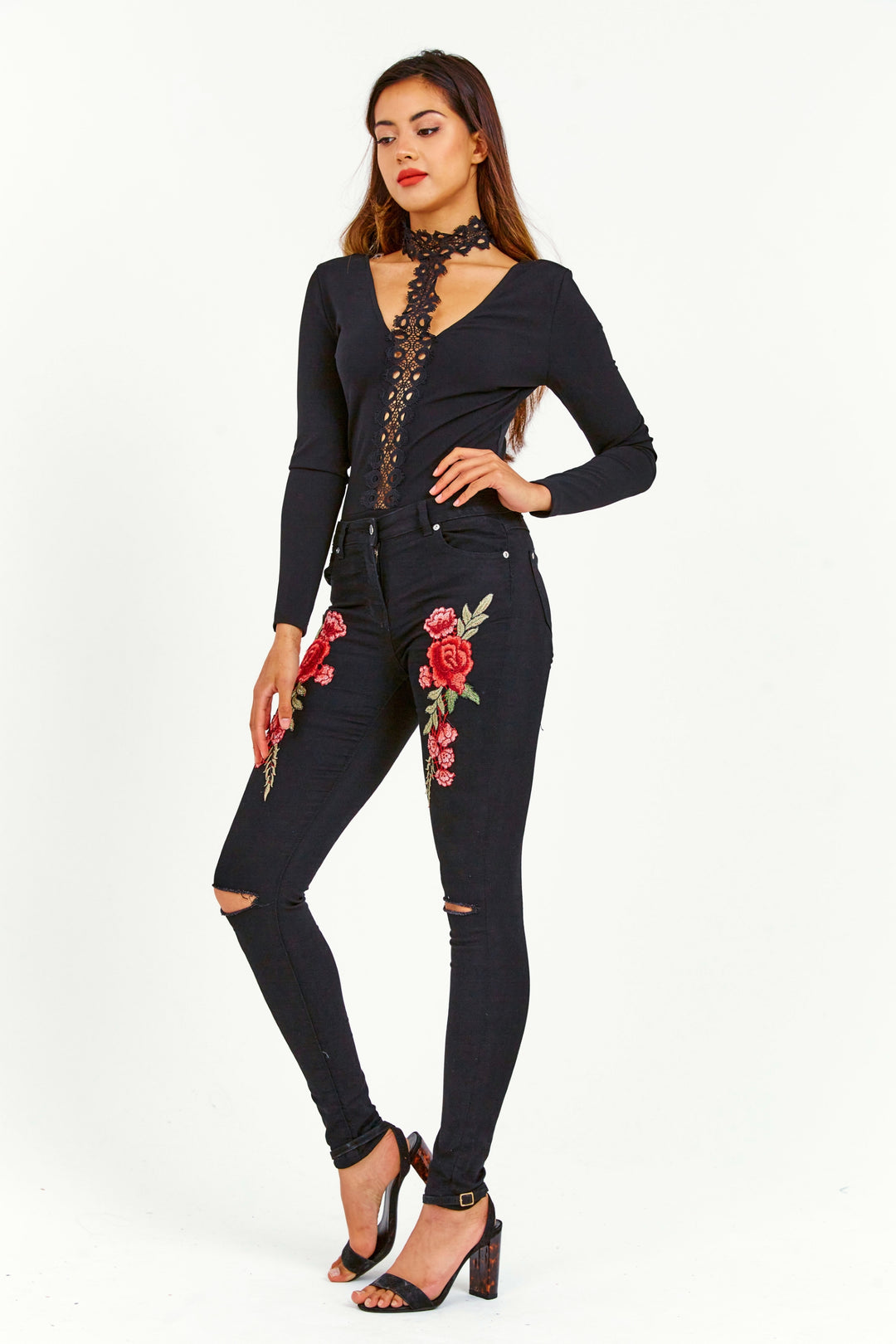 Floral Embroidered Ripped Jeans